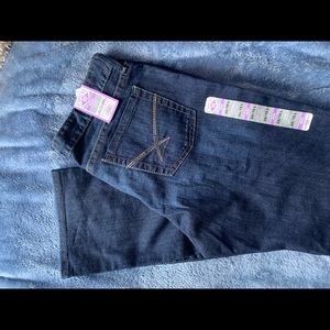Cinch jeans